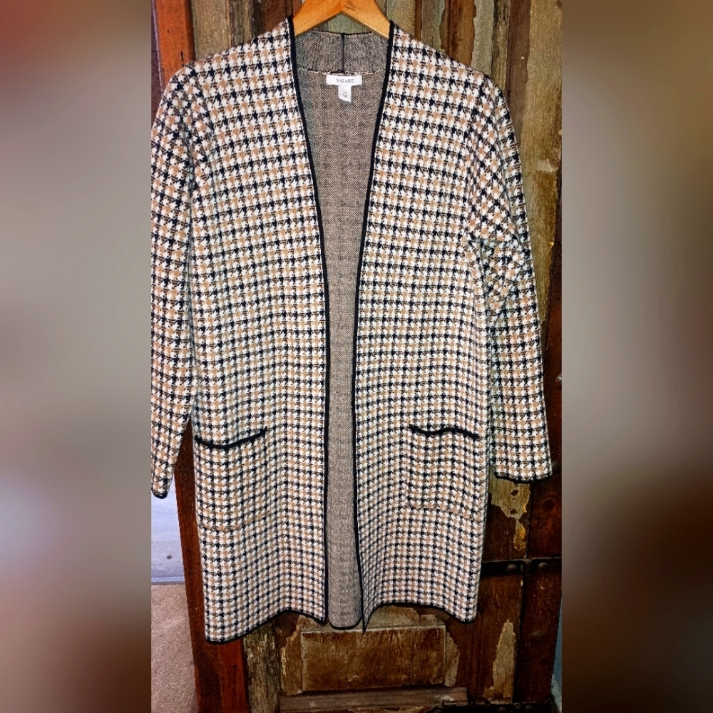 COPY - Nine West plaid coatigan. This sweater is a size M